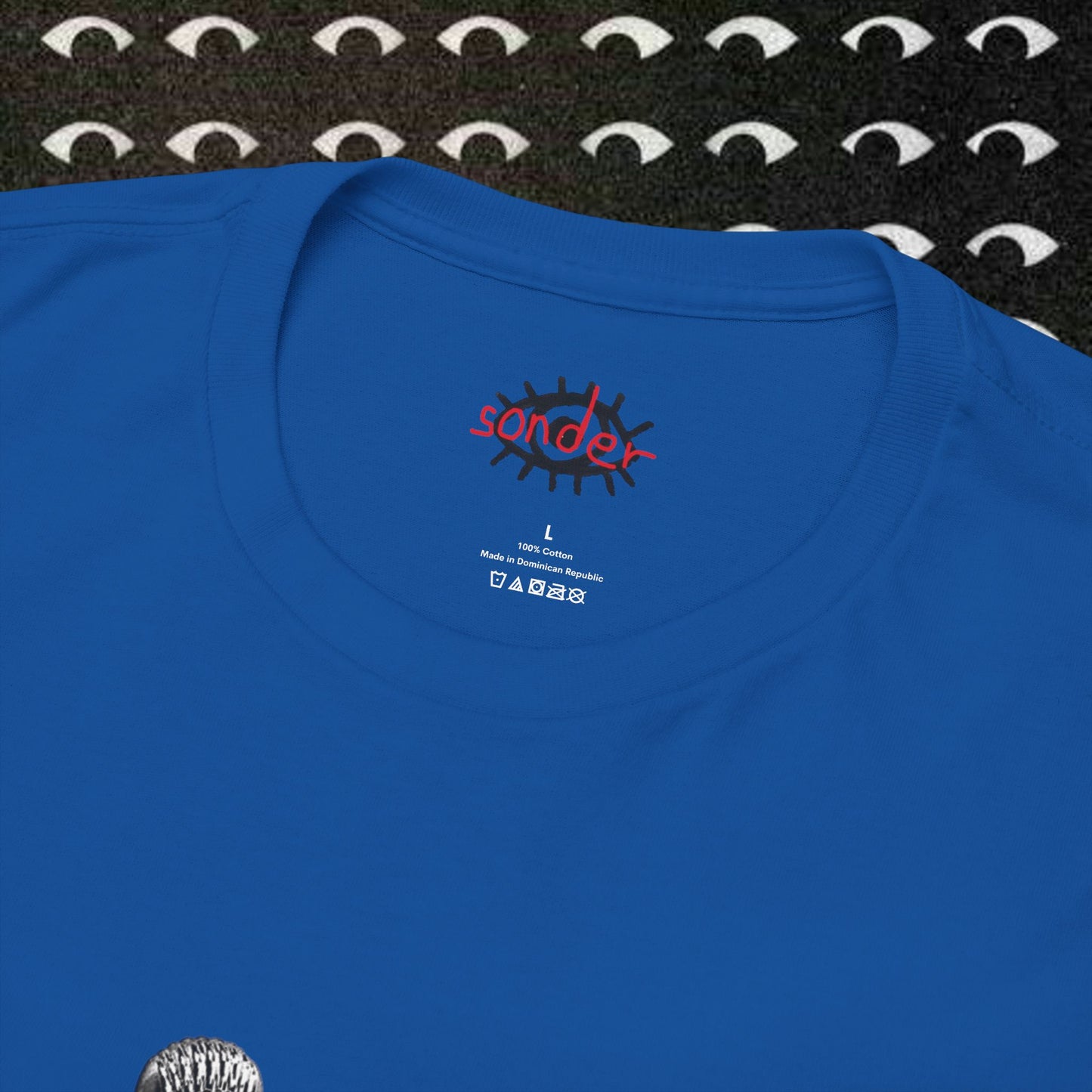 curved clock heavy t-shirt