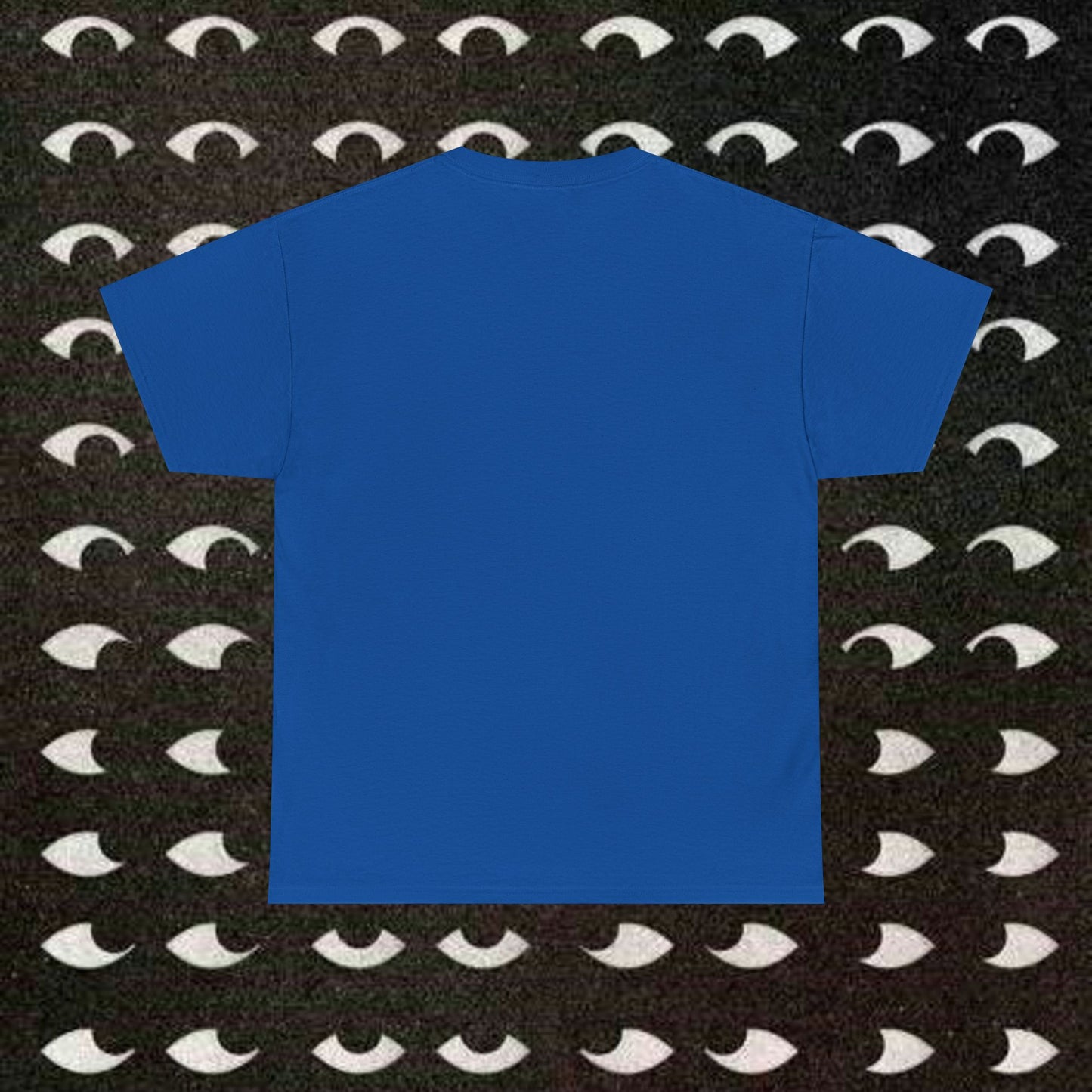 curved clock heavy t-shirt