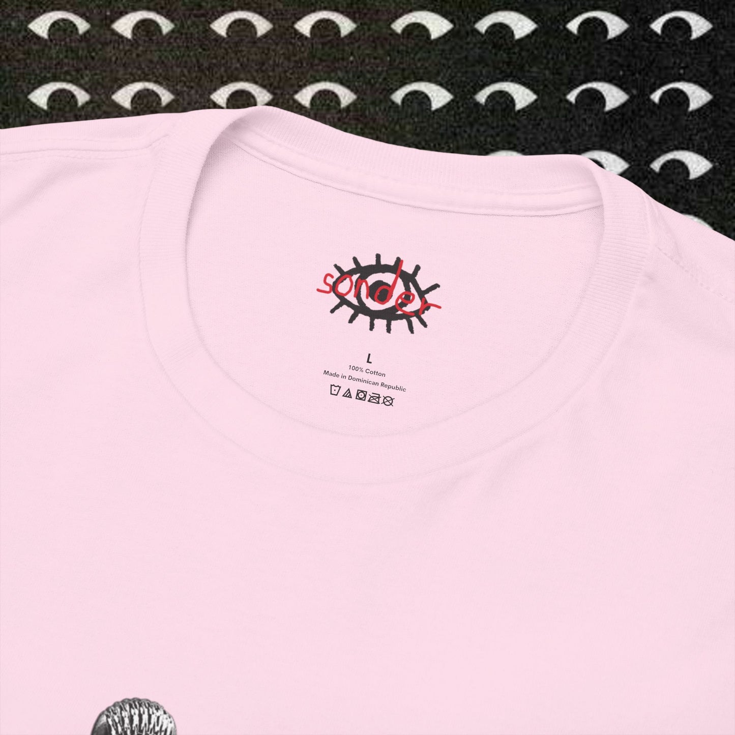 curved clock heavy t-shirt